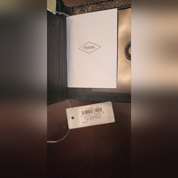 Fossil animal print wallet - Picture 3 of 3